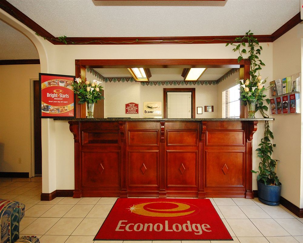 Econo Lodge Russellville Exteriör bild